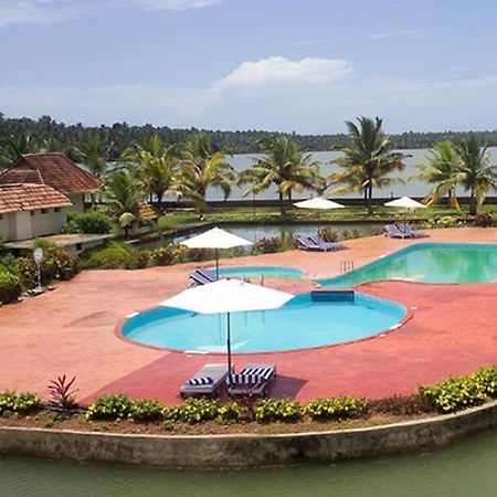 Aquasserenne Kollam Exterior foto